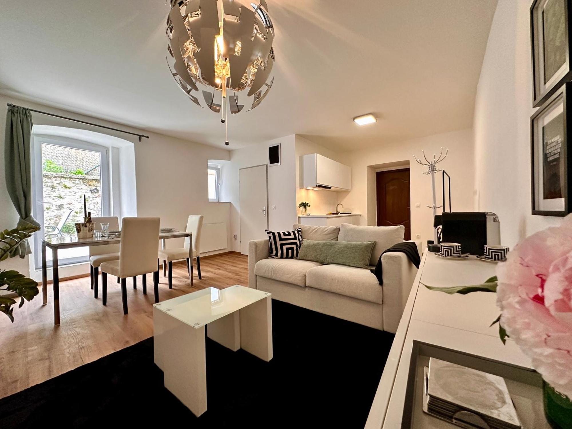 Schoene Ferienwohnung Schottwien Ngoại thất bức ảnh